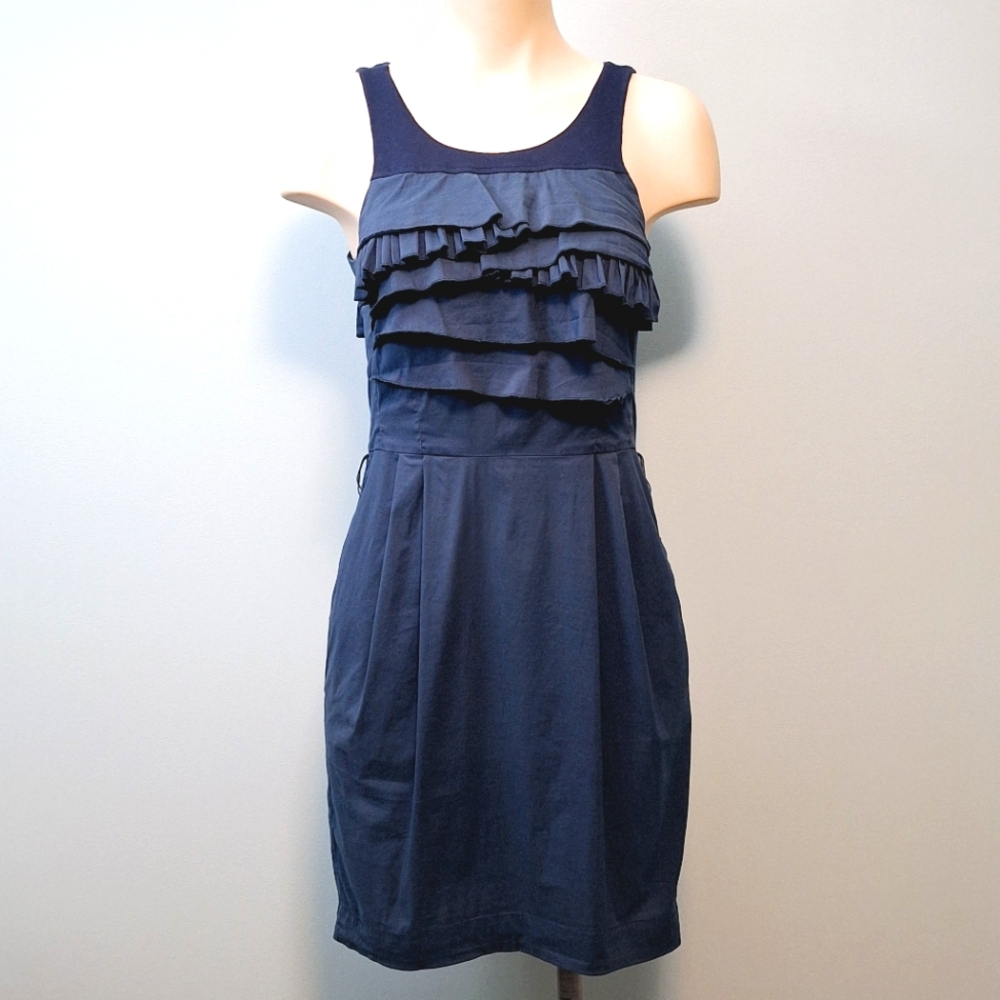 🅱️🅾️G🅾️ BCBG navy ruffles sleeveless dress